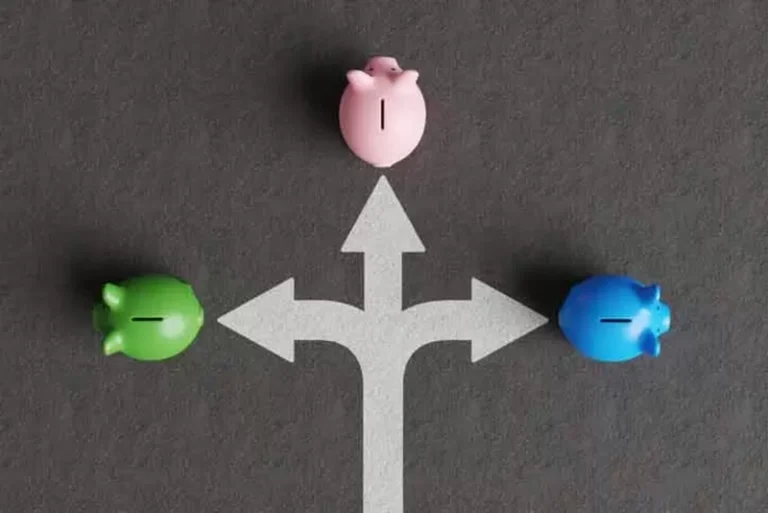 Graphical image of different piggy banks.